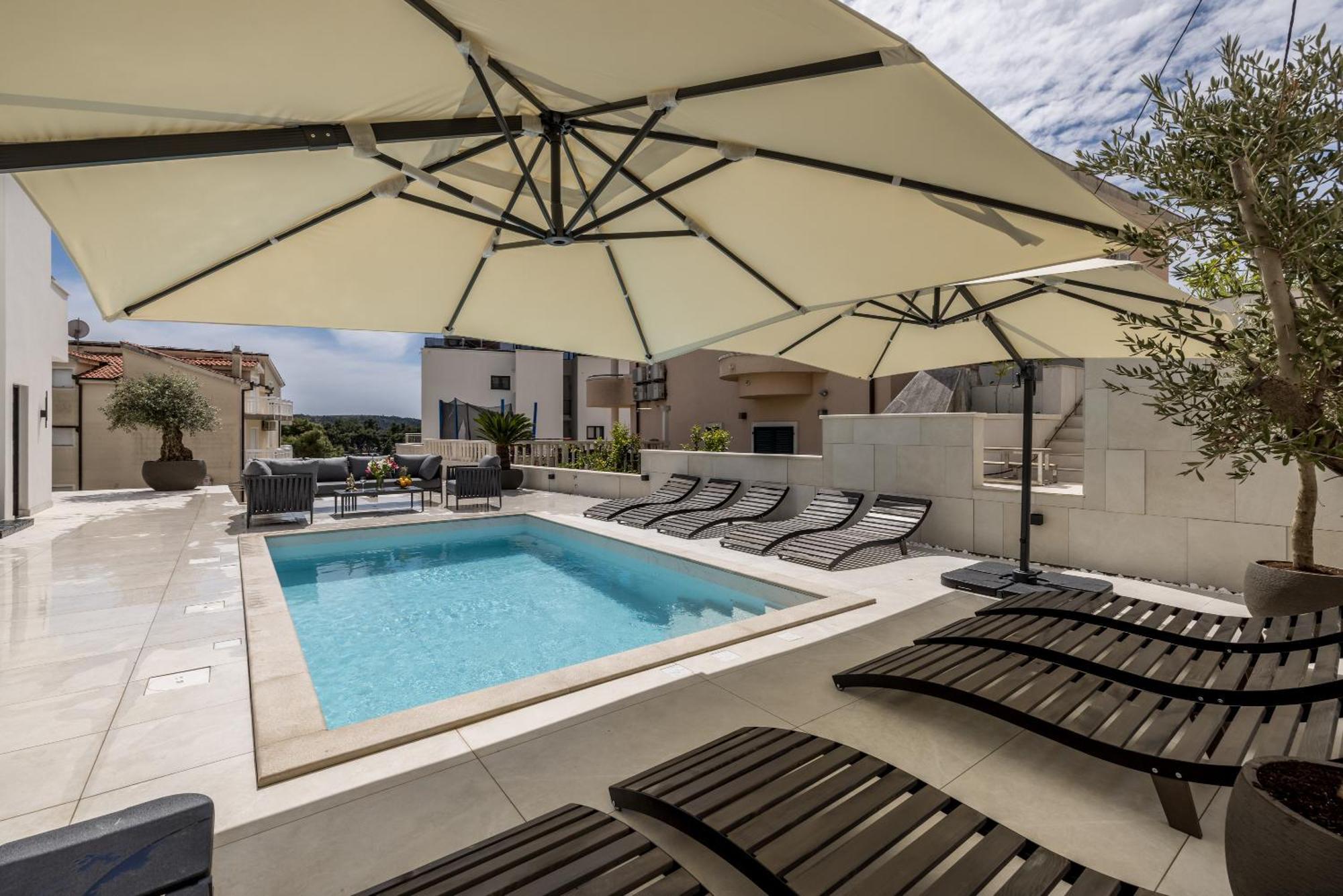 Apartment Sara Trogir Zewnętrze zdjęcie